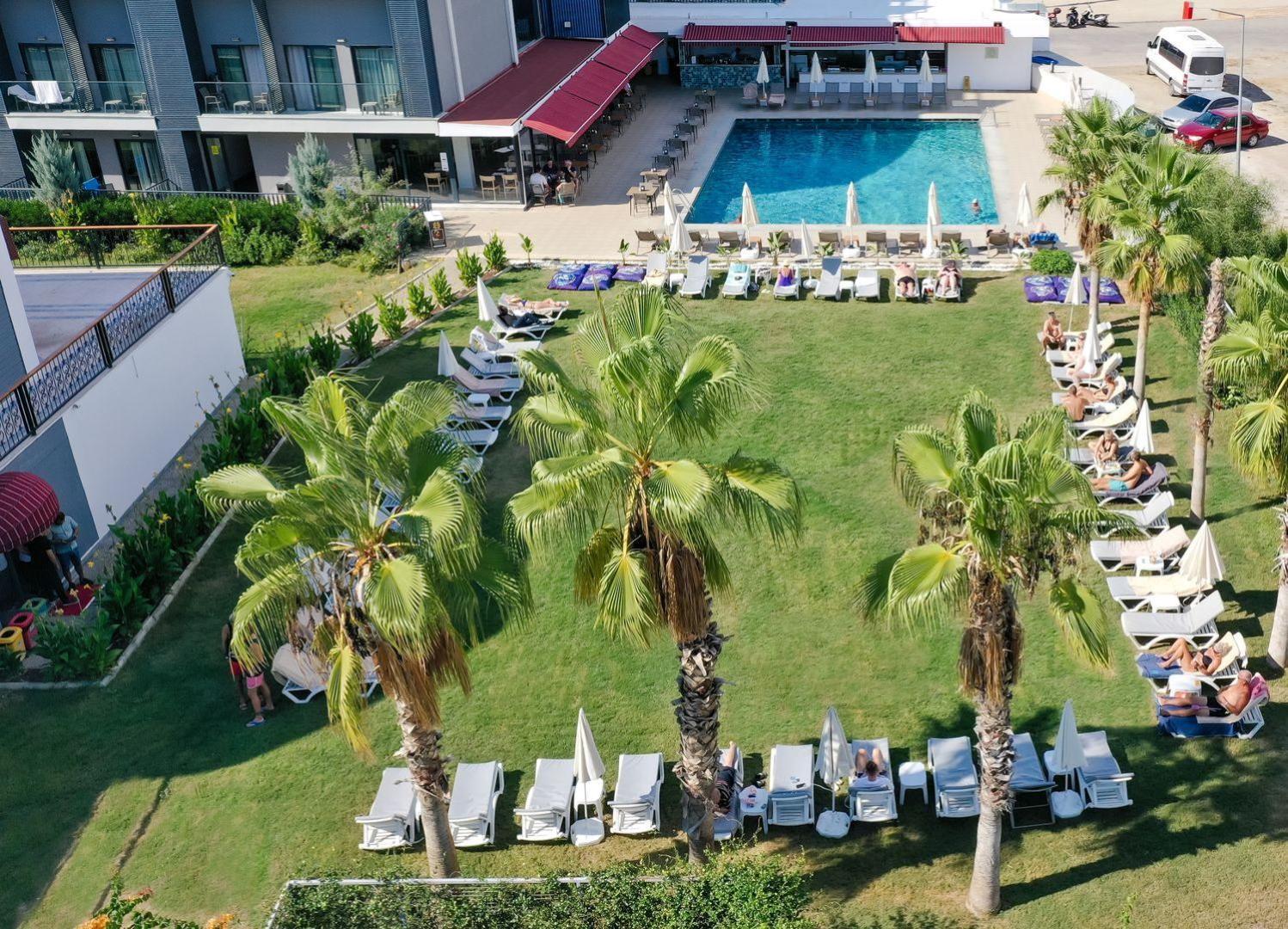 Side Square Hotel Exterior photo